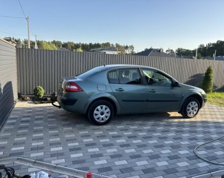 Зеленый Рено Меган, объемом двигателя 1.4 л и пробегом 350 тыс. км за 4000 $, фото 1 на Automoto.ua