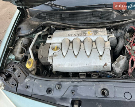 Зелений Рено Меган, об'ємом двигуна 1.6 л та пробігом 220 тис. км за 1350 $, фото 18 на Automoto.ua