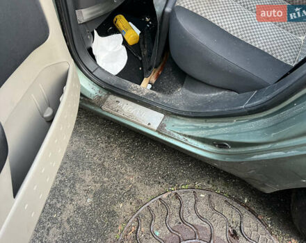 Зелений Рено Меган, об'ємом двигуна 1.6 л та пробігом 220 тис. км за 1350 $, фото 19 на Automoto.ua