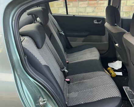 Зелений Рено Меган, об'ємом двигуна 1.6 л та пробігом 220 тис. км за 1350 $, фото 14 на Automoto.ua