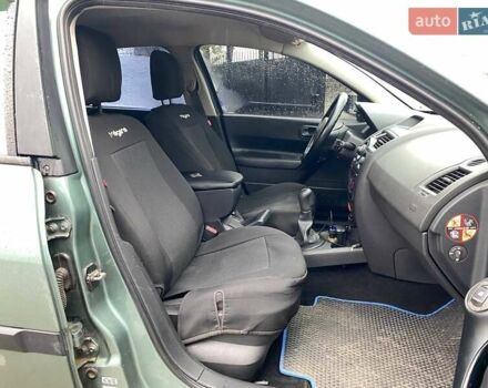 Зелений Рено Меган, об'ємом двигуна 1.39 л та пробігом 240 тис. км за 4790 $, фото 11 на Automoto.ua