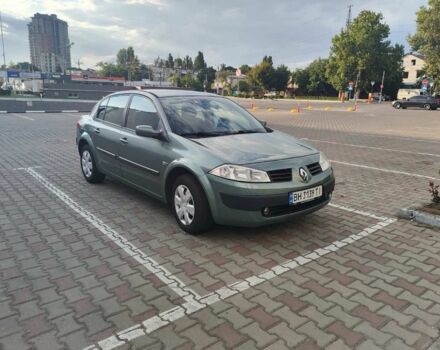 Зеленый Рено Меган, объемом двигателя 1.6 л и пробегом 230 тыс. км за 5300 $, фото 2 на Automoto.ua