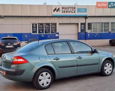 Зеленый Рено Меган, объемом двигателя 1.6 л и пробегом 230 тыс. км за 5740 $, фото 2 на Automoto.ua