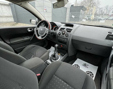 Зеленый Рено Меган, объемом двигателя 1.6 л и пробегом 226 тыс. км за 3700 $, фото 14 на Automoto.ua