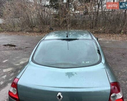 Зелений Рено Меган, об'ємом двигуна 1.6 л та пробігом 226 тис. км за 3800 $, фото 12 на Automoto.ua