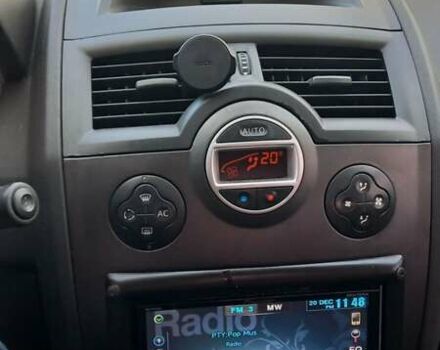 Зеленый Рено Меган, объемом двигателя 1.6 л и пробегом 271 тыс. км за 5300 $, фото 12 на Automoto.ua