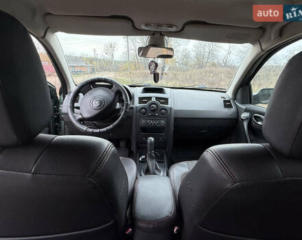 Зеленый Рено Меган, объемом двигателя 1.6 л и пробегом 257 тыс. км за 4500 $, фото 4 на Automoto.ua