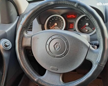 Зеленый Рено Меган, объемом двигателя 1.6 л и пробегом 230 тыс. км за 5740 $, фото 14 на Automoto.ua