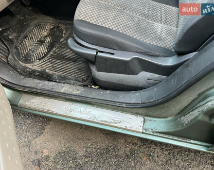 Зелений Рено Меган, об'ємом двигуна 1.6 л та пробігом 220 тис. км за 1350 $, фото 20 на Automoto.ua