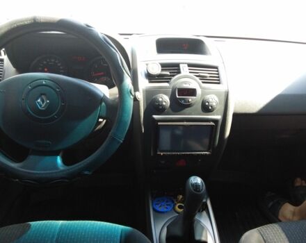 Зелений Рено Меган, об'ємом двигуна 1.6 л та пробігом 272 тис. км за 4300 $, фото 4 на Automoto.ua