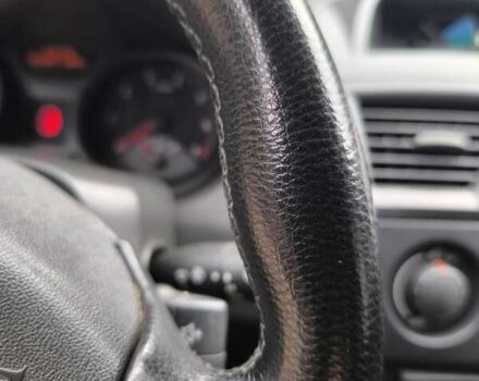 Зелений Рено Меган, об'ємом двигуна 1.39 л та пробігом 240 тис. км за 4250 $, фото 2 на Automoto.ua