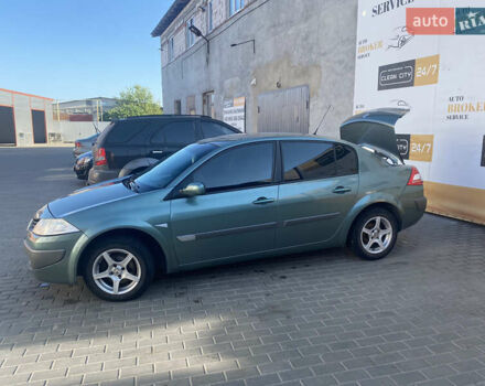 Зеленый Рено Меган, объемом двигателя 1.6 л и пробегом 170 тыс. км за 5200 $, фото 4 на Automoto.ua