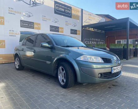 Зеленый Рено Меган, объемом двигателя 1.6 л и пробегом 170 тыс. км за 5200 $, фото 2 на Automoto.ua