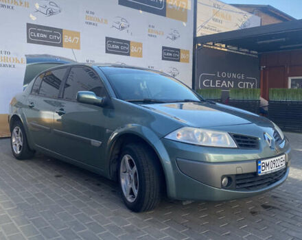 Зеленый Рено Меган, объемом двигателя 1.6 л и пробегом 170 тыс. км за 5200 $, фото 3 на Automoto.ua