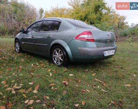 Зеленый Рено Меган, объемом двигателя 1.6 л и пробегом 301 тыс. км за 3600 $, фото 16 на Automoto.ua