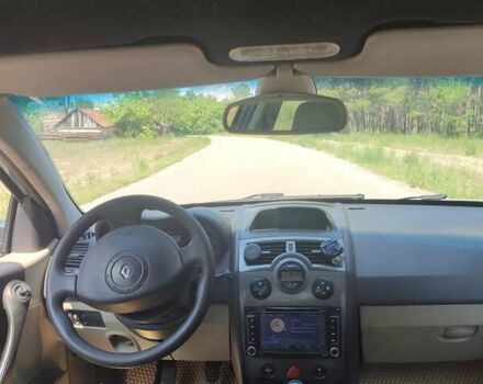 Зеленый Рено Меган, объемом двигателя 1.6 л и пробегом 205 тыс. км за 4100 $, фото 6 на Automoto.ua