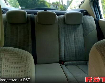 Зеленый Рено Меган, объемом двигателя 1.6 л и пробегом 0 тыс. км за 3950 $, фото 7 на Automoto.ua