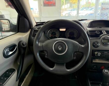 Зеленый Рено Меган, объемом двигателя 1.6 л и пробегом 345 тыс. км за 4490 $, фото 18 на Automoto.ua