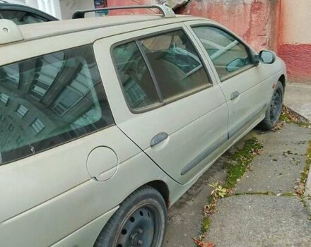 Зеленый Рено Меган, объемом двигателя 1.9 л и пробегом 320 тыс. км за 1200 $, фото 2 на Automoto.ua