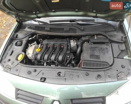 Зелений Рено Меган, об'ємом двигуна 1.6 л та пробігом 158 тис. км за 4990 $, фото 19 на Automoto.ua