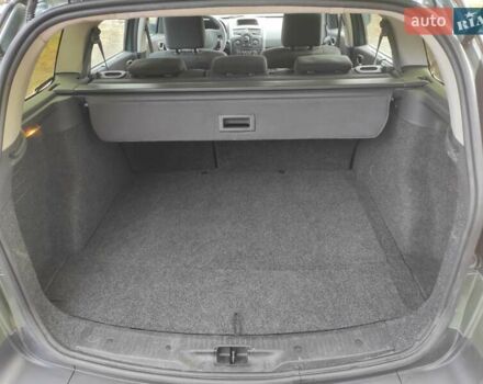 Зелений Рено Меган, об'ємом двигуна 1.6 л та пробігом 158 тис. км за 4990 $, фото 21 на Automoto.ua