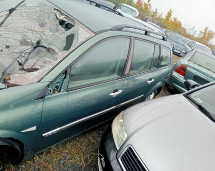 Зелений Рено Меган, об'ємом двигуна 1.6 л та пробігом 250 тис. км за 500 $, фото 3 на Automoto.ua