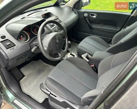 Зелений Рено Меган, об'ємом двигуна 2 л та пробігом 200 тис. км за 4600 $, фото 40 на Automoto.ua