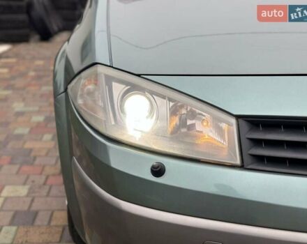 Зеленый Рено Меган, объемом двигателя 2 л и пробегом 200 тыс. км за 4450 $, фото 2 на Automoto.ua