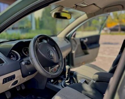 Зелений Рено Меган, об'ємом двигуна 1.6 л та пробігом 376 тис. км за 3500 $, фото 8 на Automoto.ua