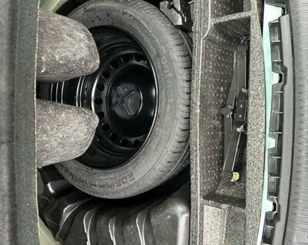 Зелений Рено Меган, об'ємом двигуна 2 л та пробігом 200 тис. км за 4600 $, фото 35 на Automoto.ua