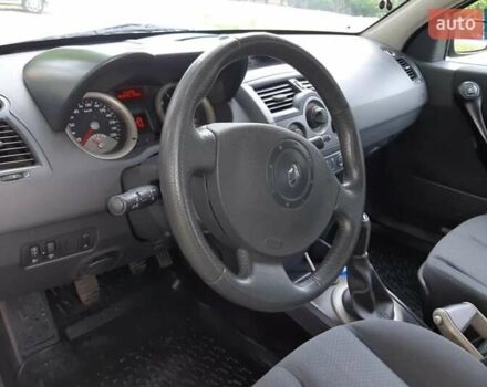 Зеленый Рено Меган, объемом двигателя 1.6 л и пробегом 191 тыс. км за 4900 $, фото 3 на Automoto.ua