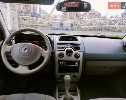 Зелений Рено Меган, об'ємом двигуна 1.6 л та пробігом 203 тис. км за 4000 $, фото 18 на Automoto.ua