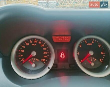 Зелений Рено Меган, об'ємом двигуна 1.6 л та пробігом 203 тис. км за 4000 $, фото 19 на Automoto.ua