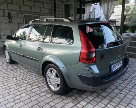 Зелений Рено Меган, об'ємом двигуна 1.6 л та пробігом 30 тис. км за 4800 $, фото 3 на Automoto.ua