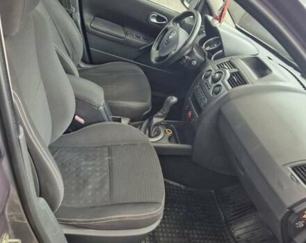 Зелений Рено Меган, об'ємом двигуна 1.6 л та пробігом 167 тис. км за 5100 $, фото 9 на Automoto.ua