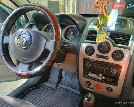 Зеленый Рено Меган, объемом двигателя 1.5 л и пробегом 352 тыс. км за 5500 $, фото 8 на Automoto.ua