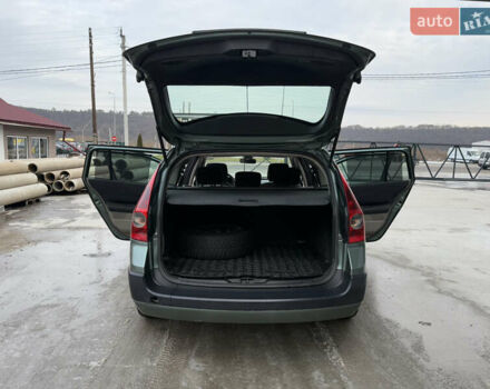 Зеленый Рено Меган, объемом двигателя 1.6 л и пробегом 294 тыс. км за 3850 $, фото 29 на Automoto.ua