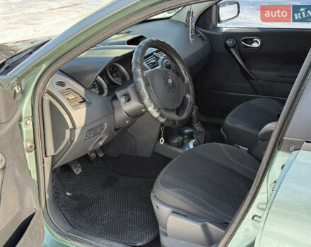 Зеленый Рено Меган, объемом двигателя 1.6 л и пробегом 220 тыс. км за 5500 $, фото 12 на Automoto.ua
