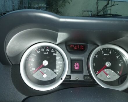 Зеленый Рено Меган, объемом двигателя 1.6 л и пробегом 259 тыс. км за 5000 $, фото 7 на Automoto.ua