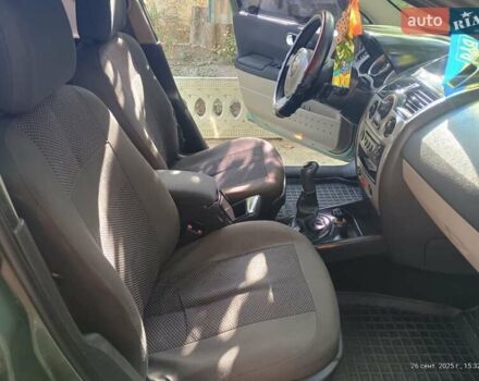 Зеленый Рено Меган, объемом двигателя 1.5 л и пробегом 352 тыс. км за 5500 $, фото 4 на Automoto.ua