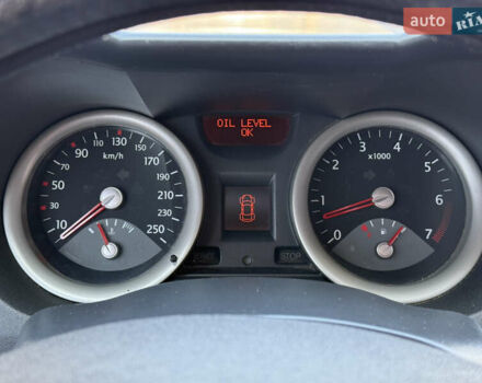 Зеленый Рено Меган, объемом двигателя 1.6 л и пробегом 220 тыс. км за 5500 $, фото 14 на Automoto.ua