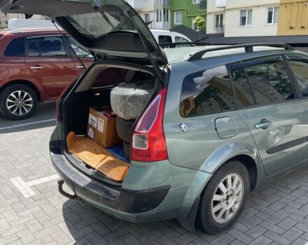 Зеленый Рено Меган, объемом двигателя 1.6 л и пробегом 250 тыс. км за 3700 $, фото 4 на Automoto.ua
