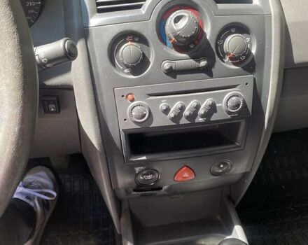 Зелений Рено Меган, об'ємом двигуна 1.4 л та пробігом 287 тис. км за 4650 $, фото 14 на Automoto.ua