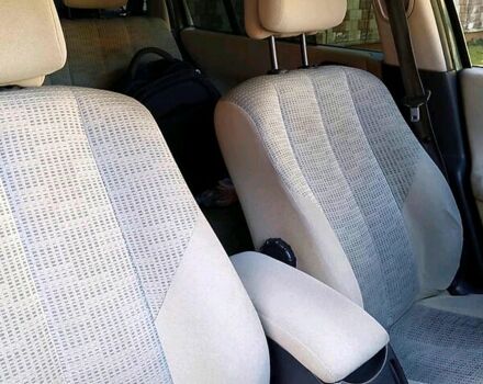 Зеленый Рено Меган, объемом двигателя 1.6 л и пробегом 200 тыс. км за 5350 $, фото 7 на Automoto.ua