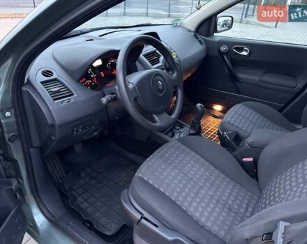 Зелений Рено Меган, об'ємом двигуна 1.6 л та пробігом 231 тис. км за 4700 $, фото 18 на Automoto.ua