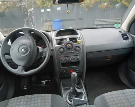 Рено Меган 2007 в Владимир-Волынский на Automoto.ua Зеленый Рено Меган, объемом двигателя 1.6 л и пробегом 232 тыс. км за 4500 $, фото 23 на Automoto.ua