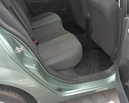 Зелений Рено Меган, об'ємом двигуна 1.6 л та пробігом 170 тис. км за 5100 $, фото 9 на Automoto.ua