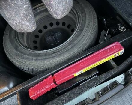 Зелений Рено Меган, об'ємом двигуна 1.6 л та пробігом 231 тис. км за 4700 $, фото 31 на Automoto.ua