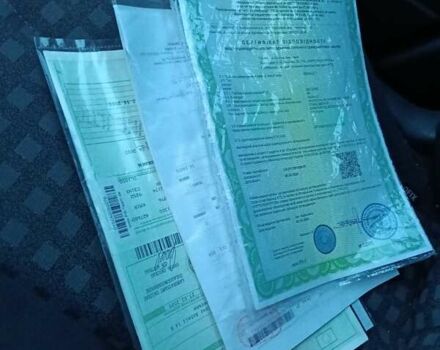 Зелений Рено Меган, об'ємом двигуна 1.6 л та пробігом 231 тис. км за 4700 $, фото 34 на Automoto.ua