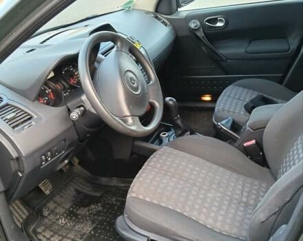 Зеленый Рено Меган, объемом двигателя 1.6 л и пробегом 231 тыс. км за 4500 $, фото 12 на Automoto.ua